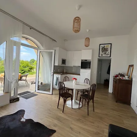 Entier Dans Manoir A Vue