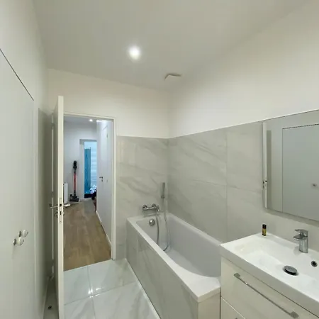 Entier Dans Manoir A Vue アパート